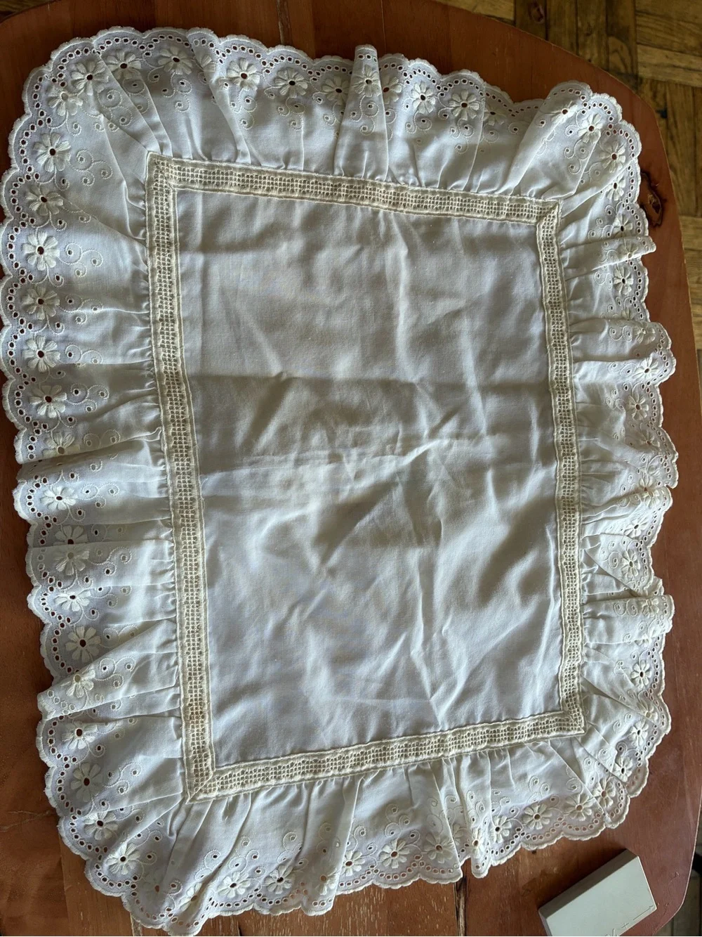 Saks Fifth Avenue White Linen Garment with Blue Logo Label